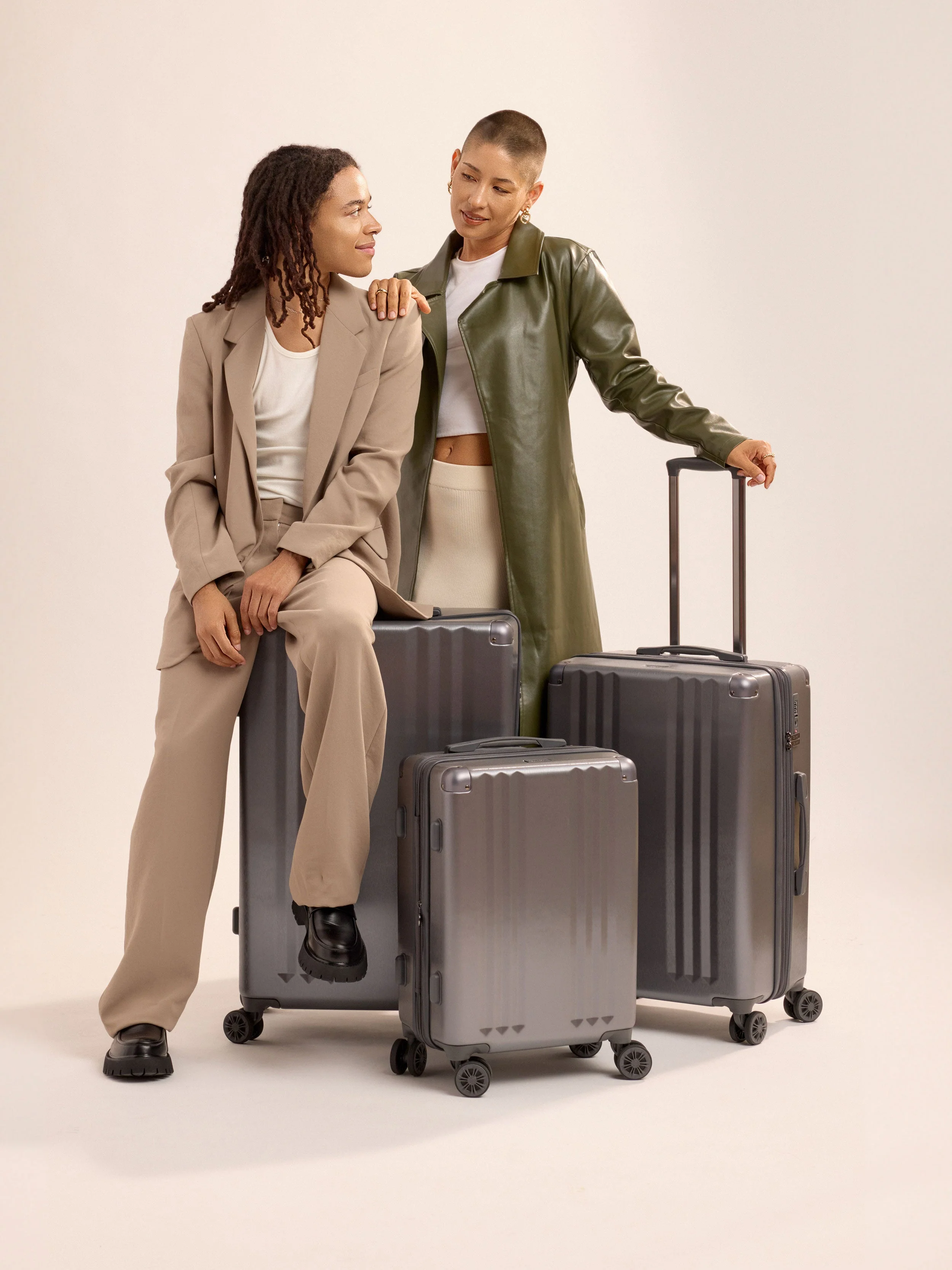 Ambeur 3-Piece Luggage Set - Image 41