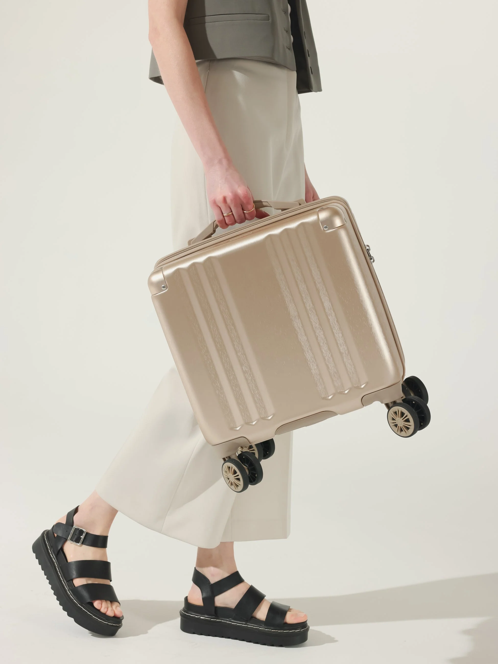 Ambeur Mini Carry-On Luggage - Image 10