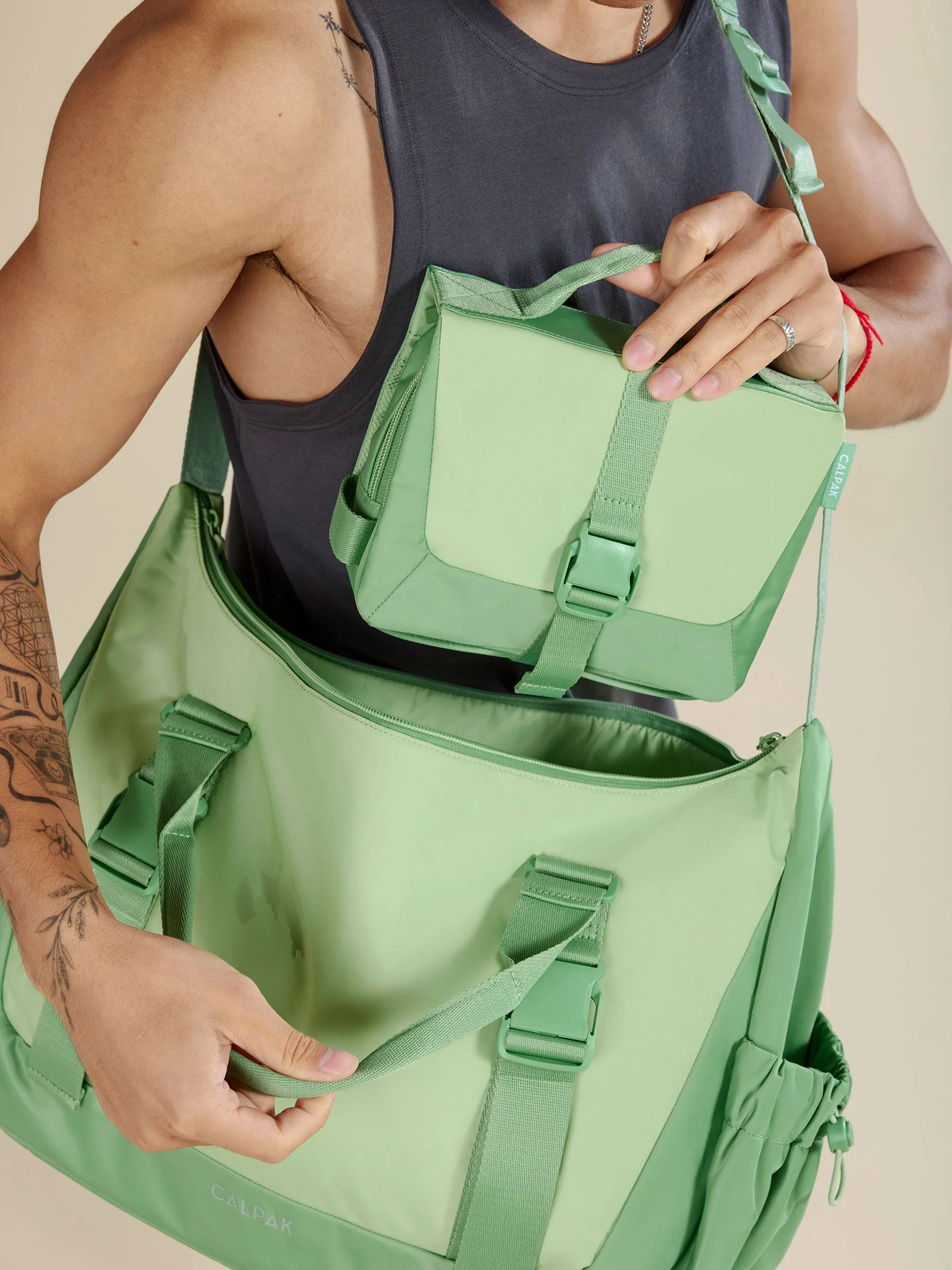 Fit Hanging Dopp Kit - Image 16