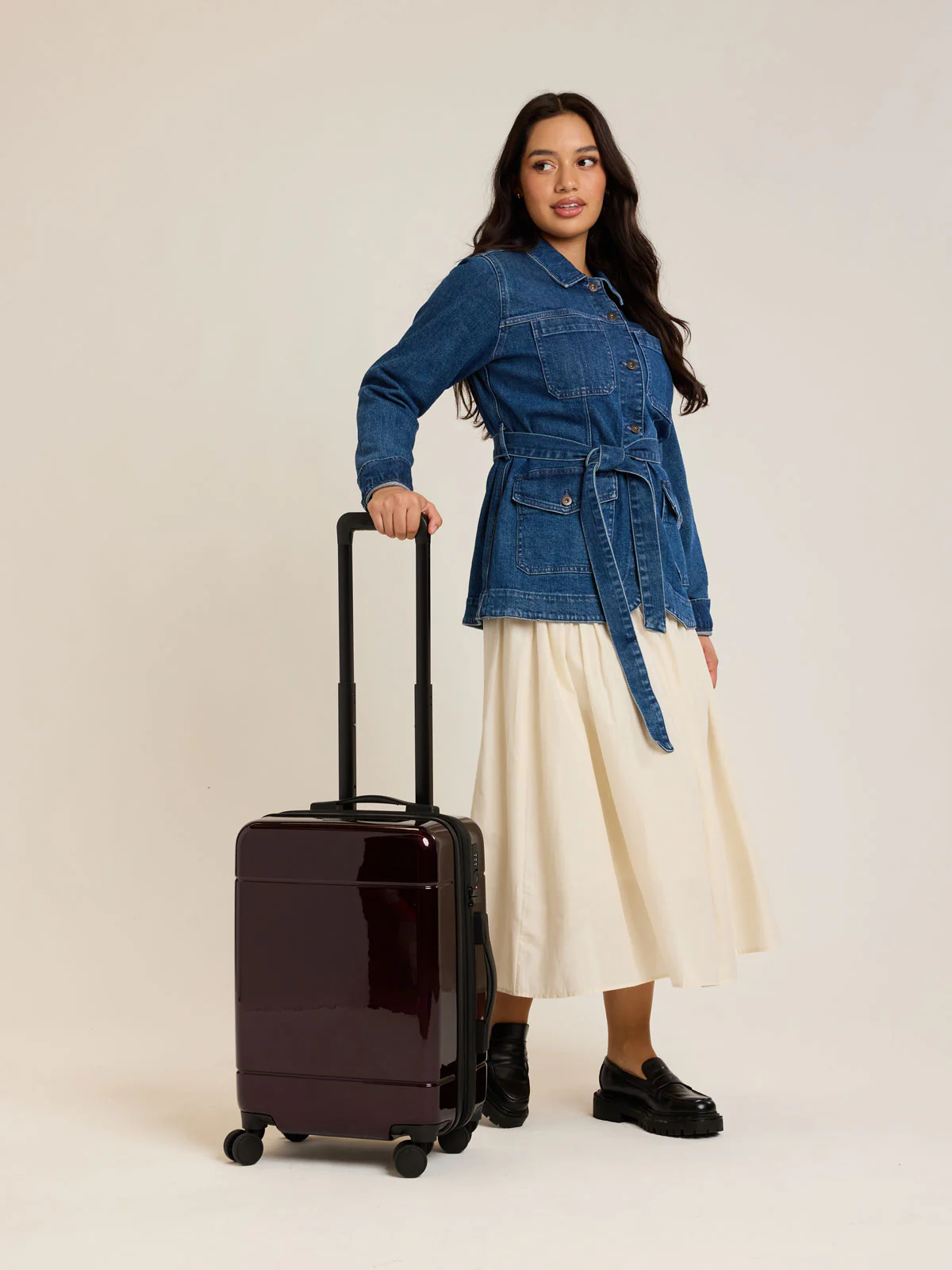 Hue Carry-On Luggage - Image 65