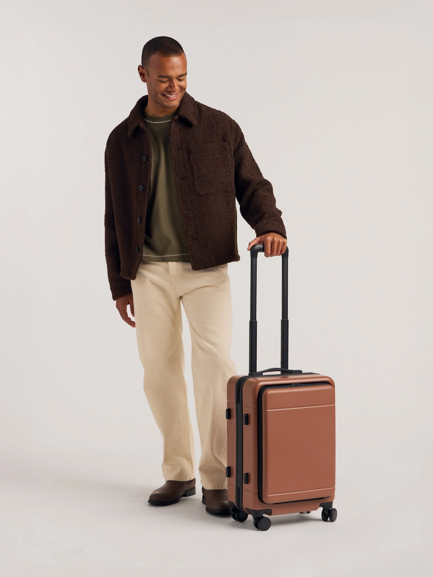 Hue Front Pocket Carry-On Luggage - Image 10