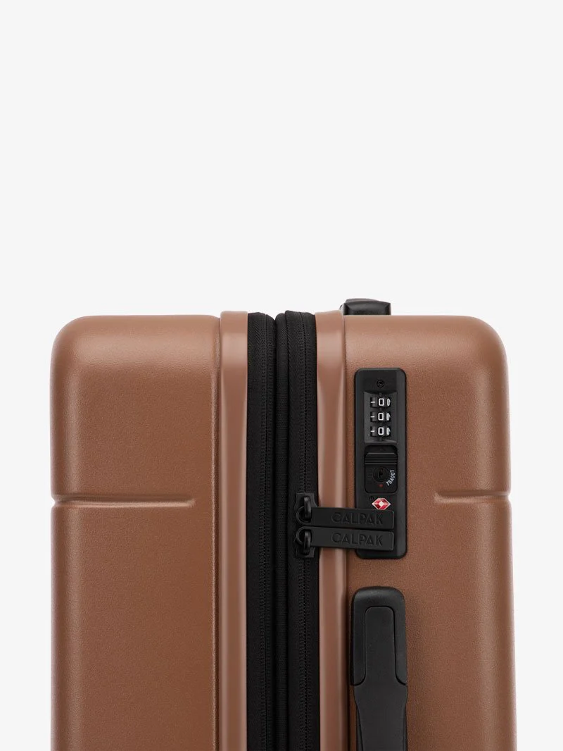 Hue Large Luggage - Image 9