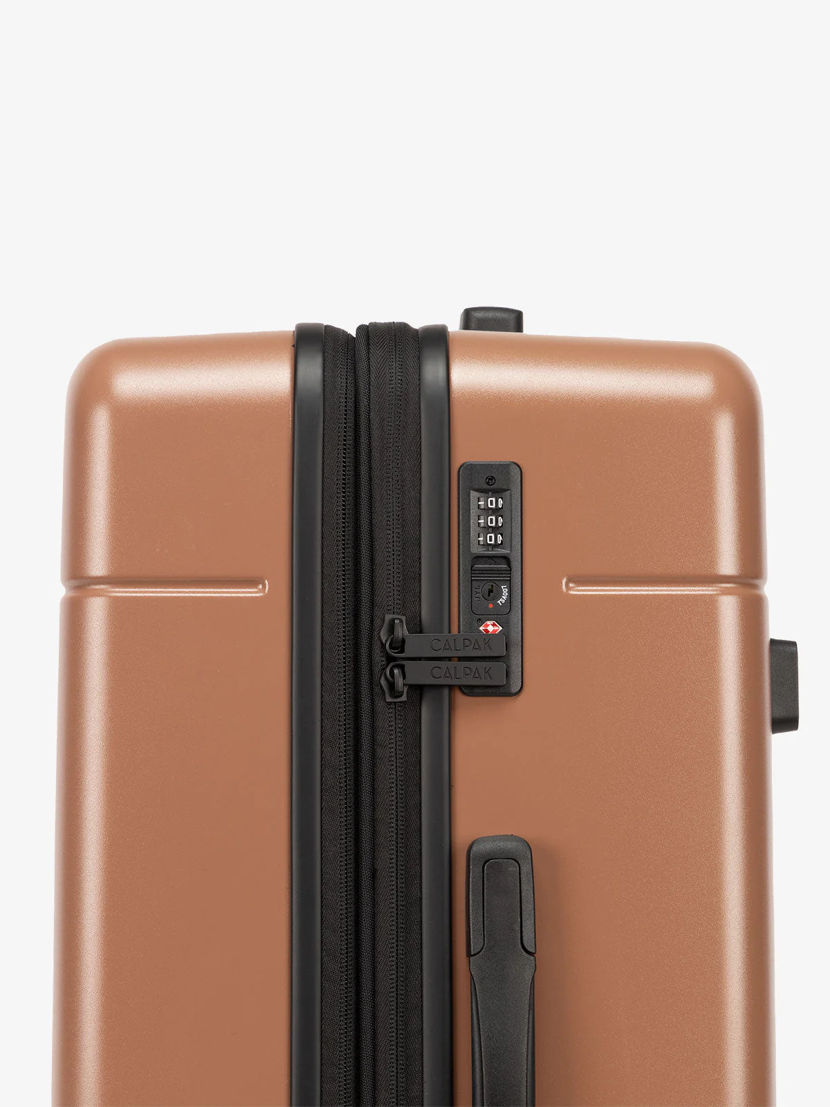 Hue Medium Trunk Luggage - Image 18
