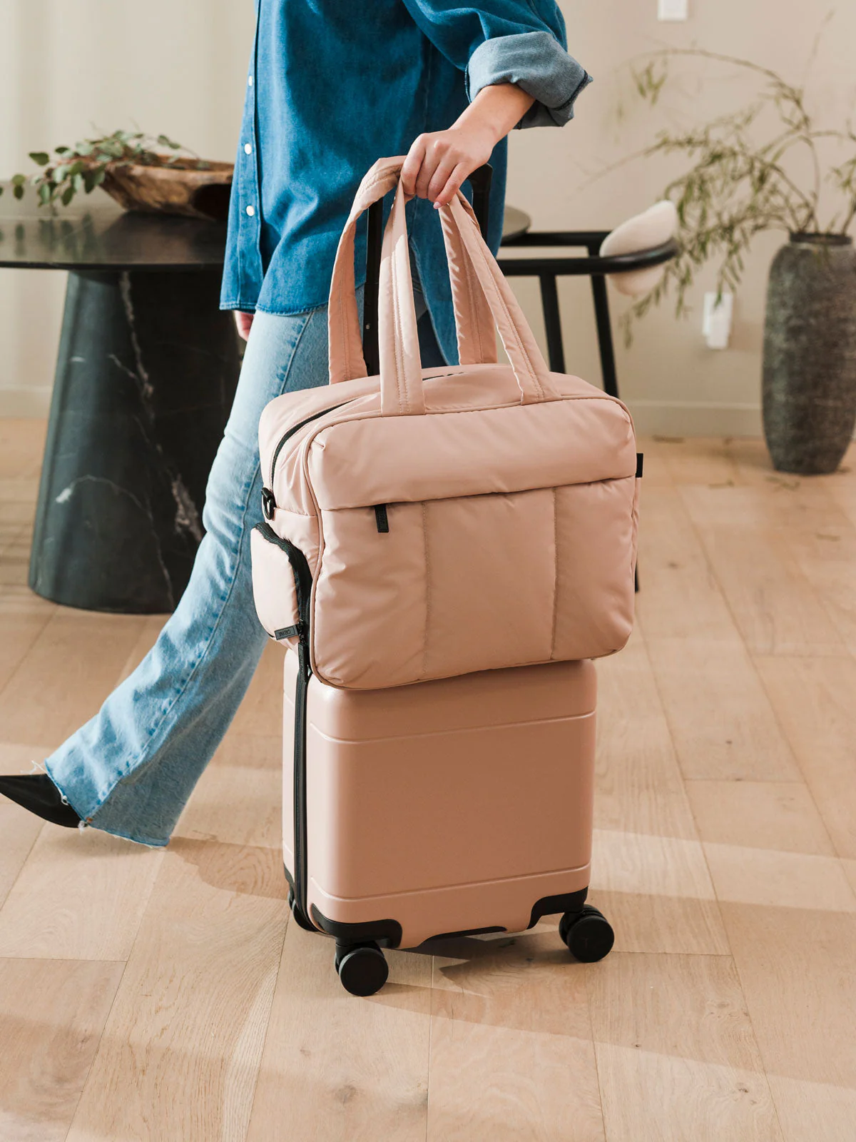 Hue Mini Carry-On Luggage - Image 37