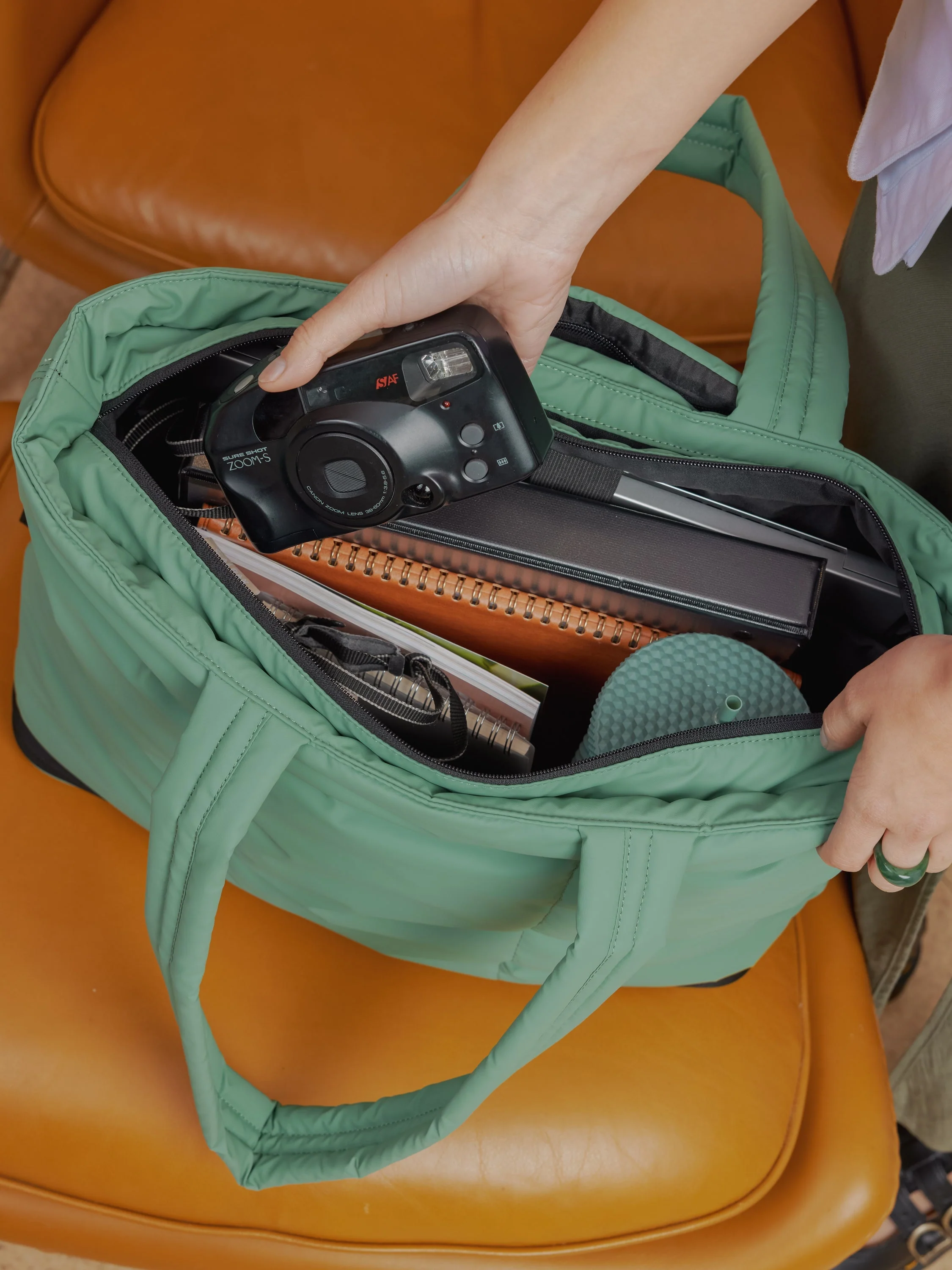 Luka Expandable Laptop Tote - Image 31