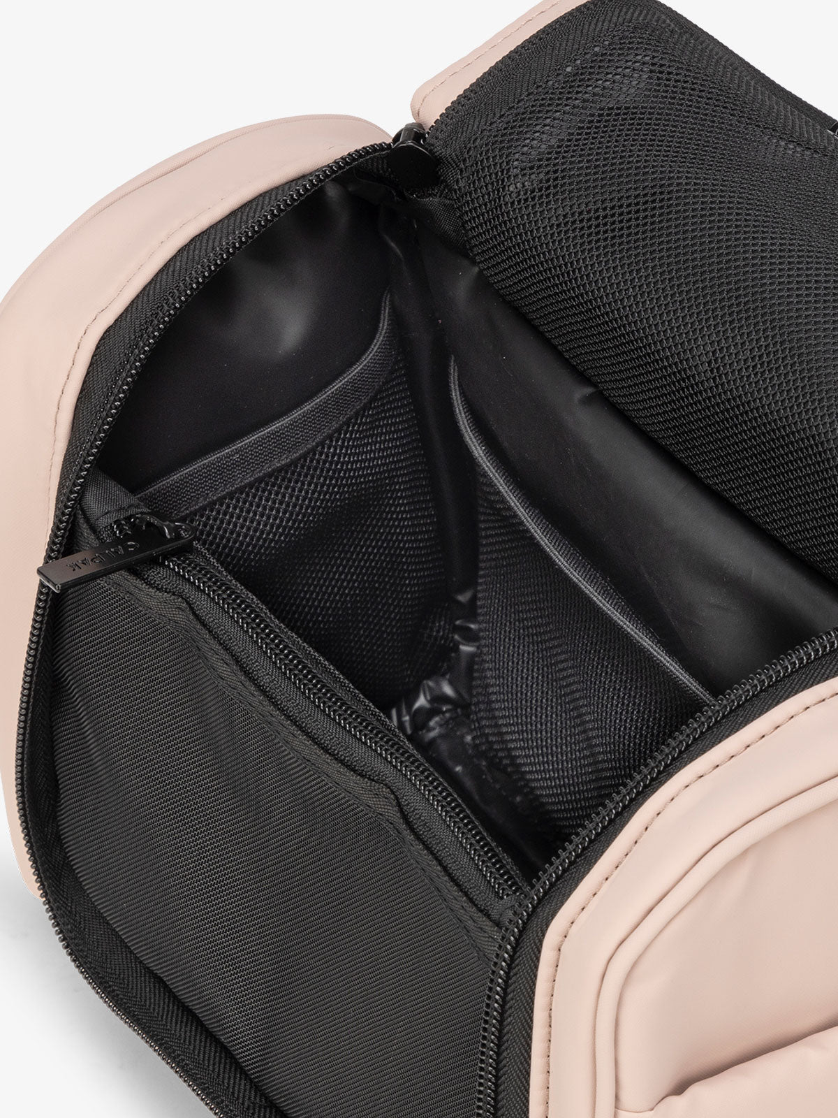 Luka Hanging Toiletry Bag - Image 33