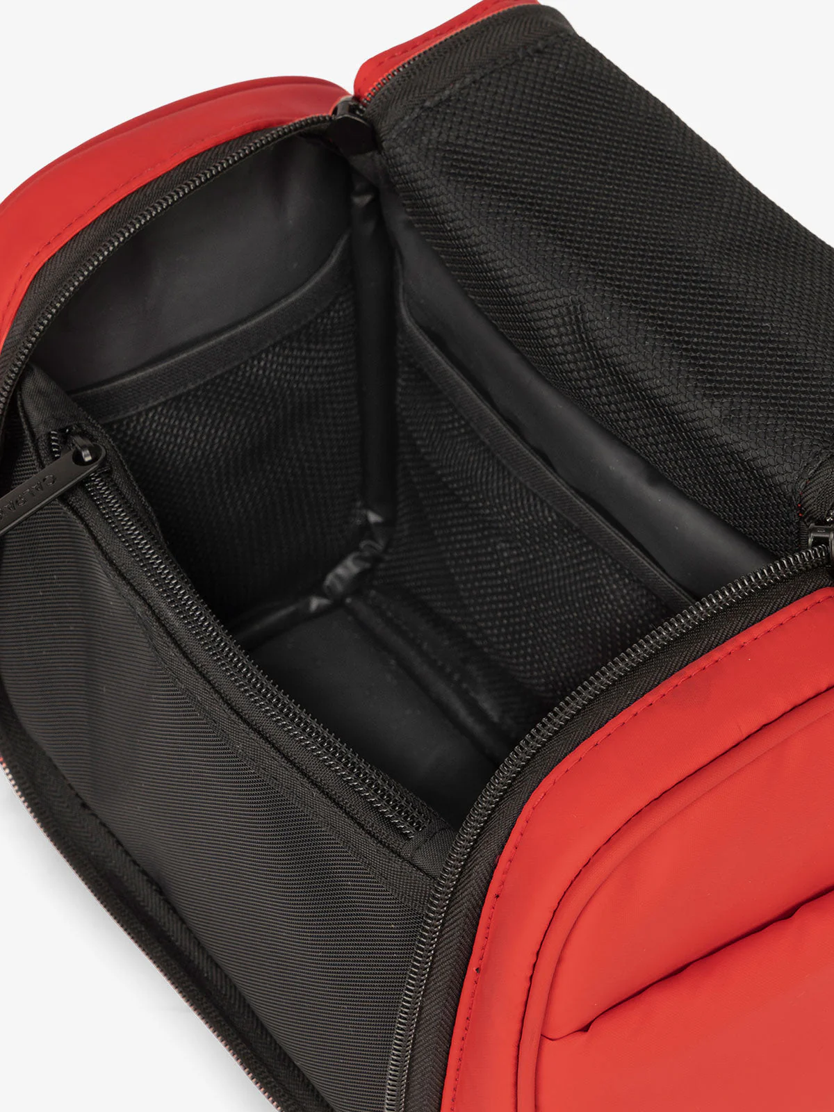 Luka Hanging Toiletry Bag - Image 57