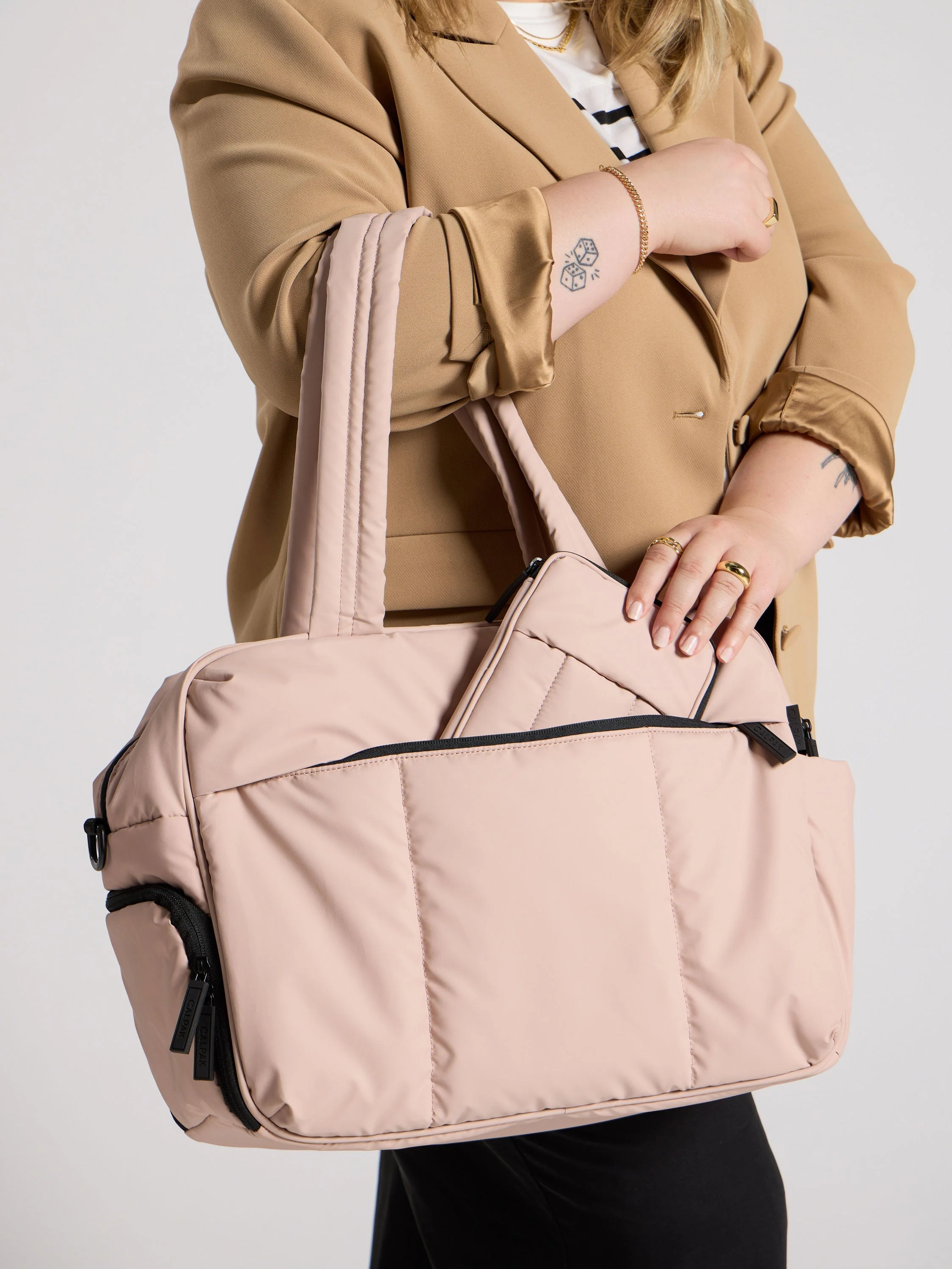 Luka Zip Passport Wallet - Image 14