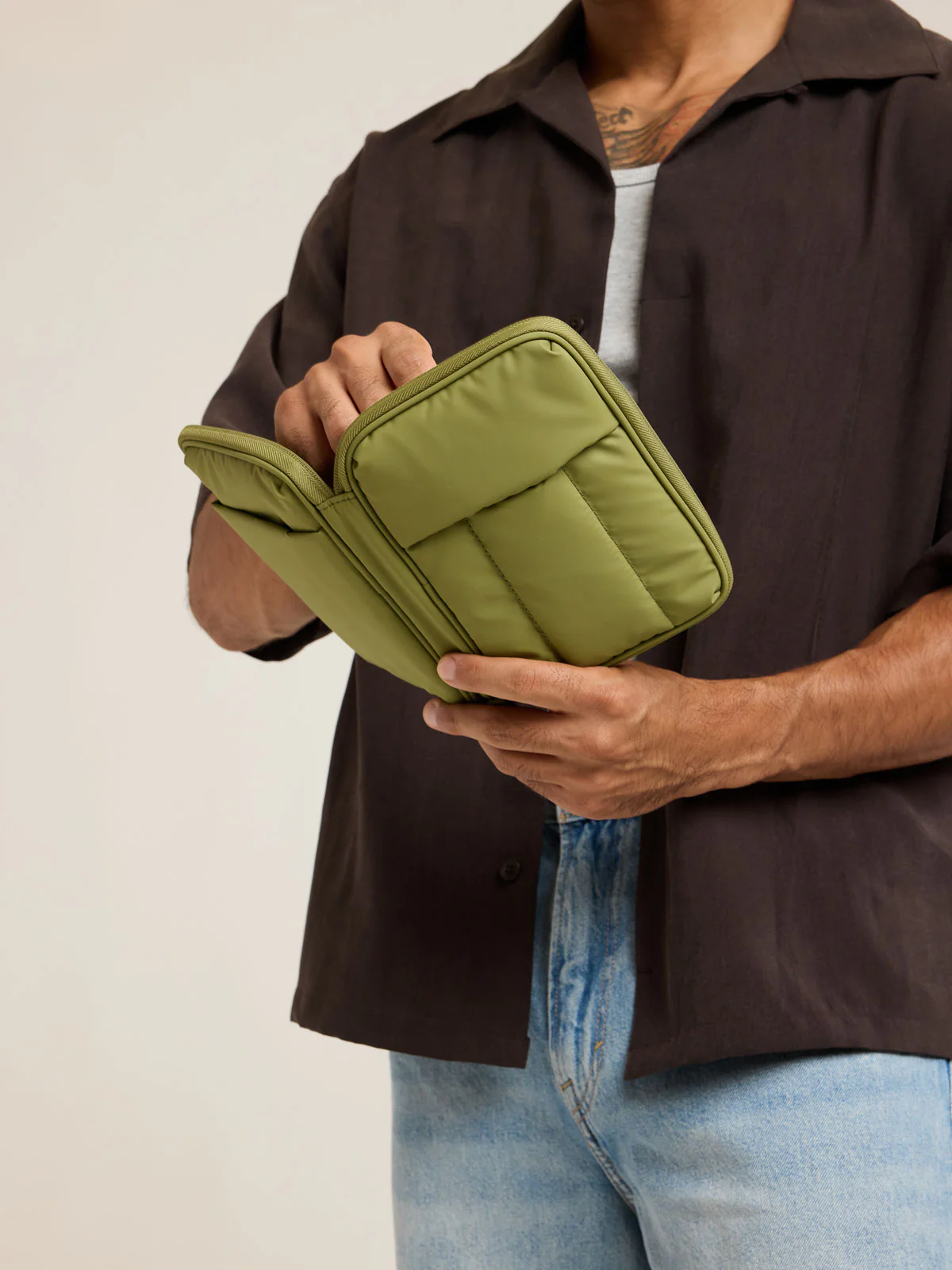 Luka Zip Passport Wallet - Image 45