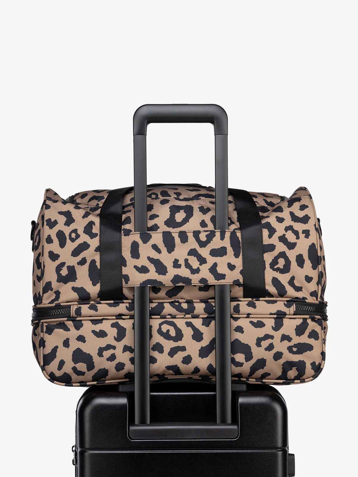 Stevyn Duffel Bag with Shoe Compartment - Image 44