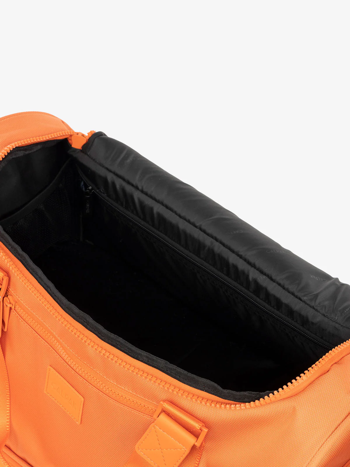 Stevyn Duffel Bag with Shoe Compartment - Image 52