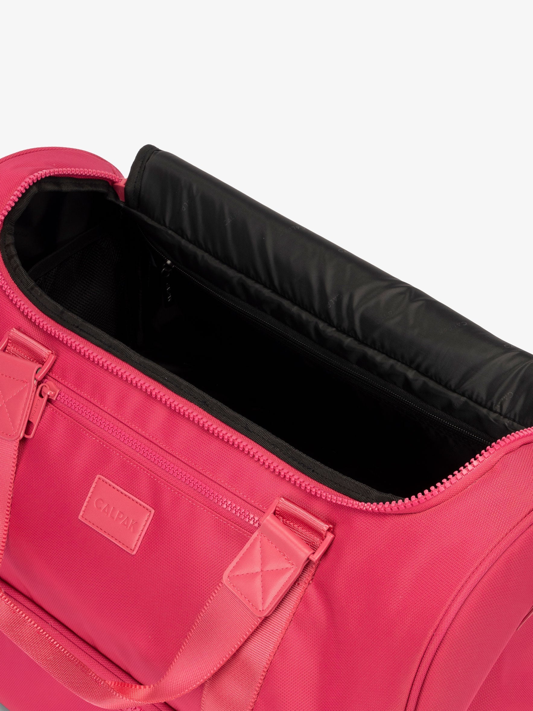 Stevyn Duffel Bag with Shoe Compartment - Image 75