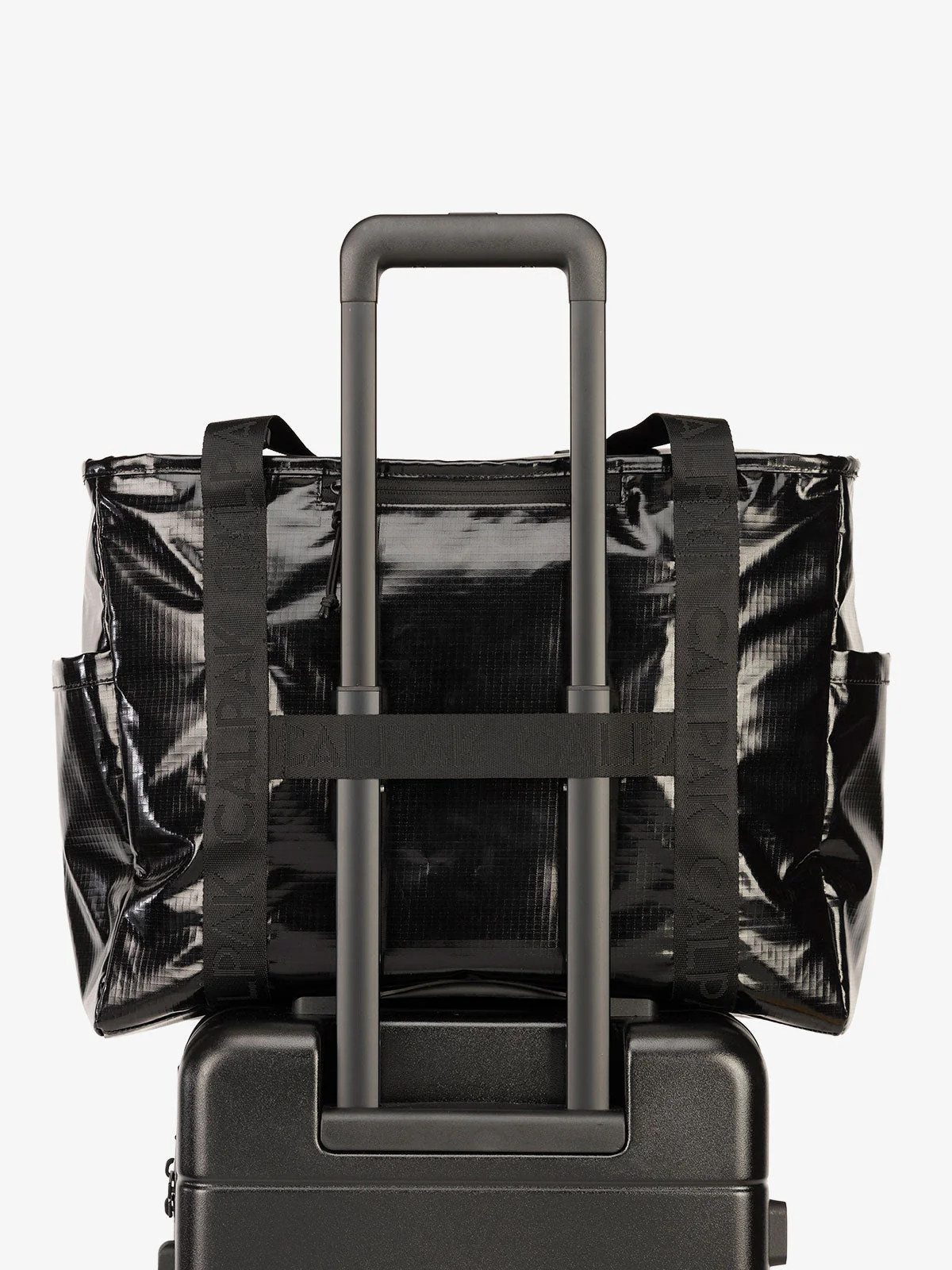 Terra 35L Water Resistant Zip Tote Bag - Image 50