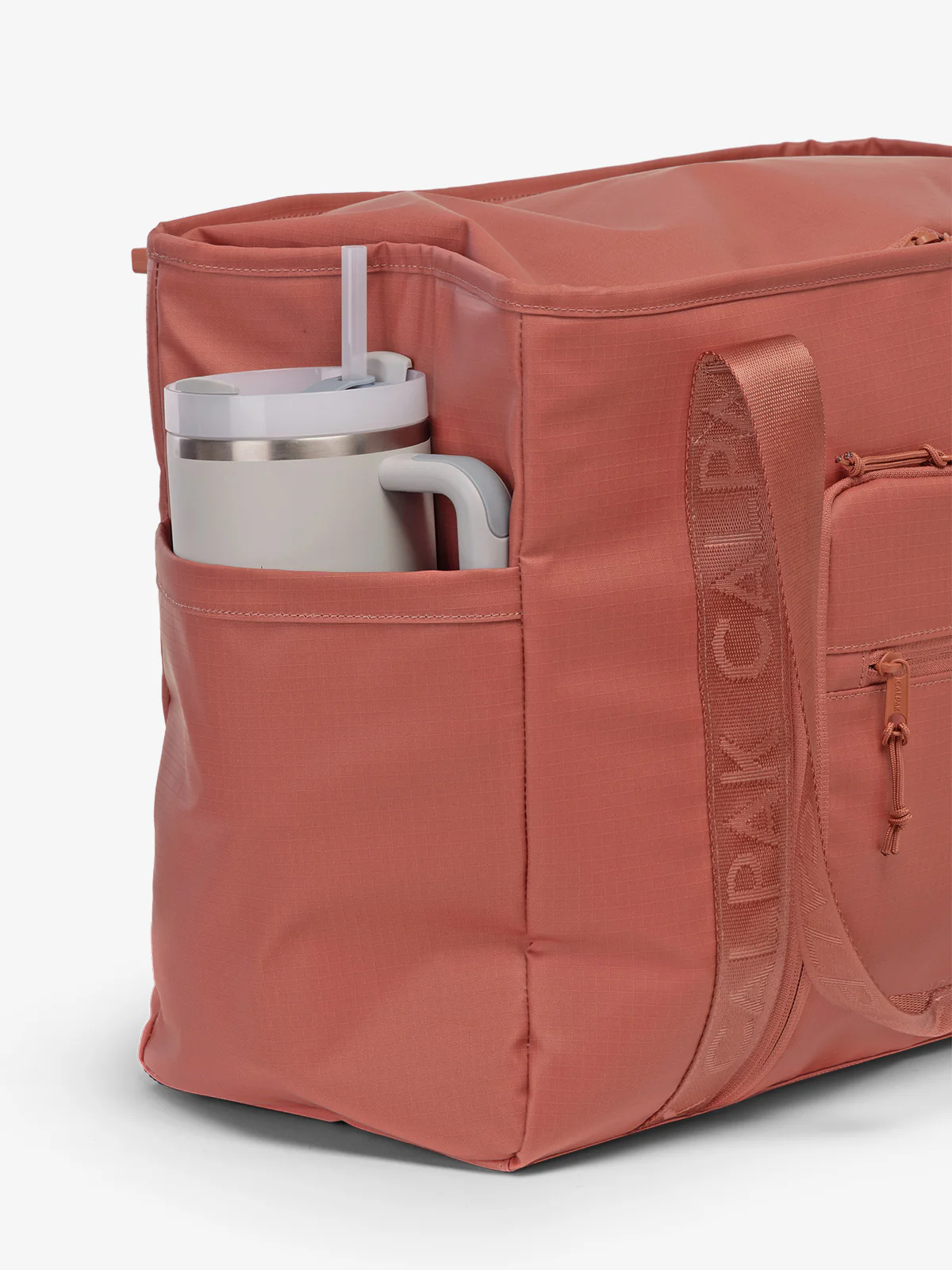 Terra 35L Water Resistant Zip Tote Bag - Image 57