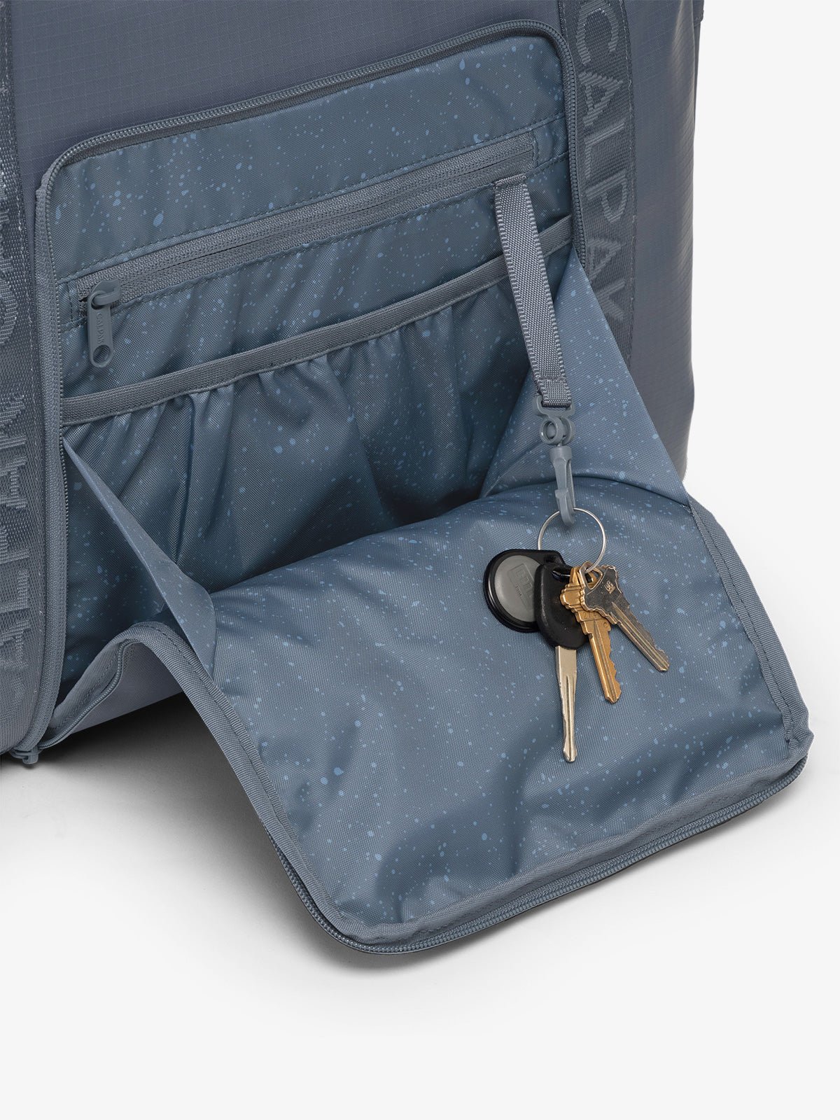Terra 35L Water Resistant Zip Tote Bag - Image 63