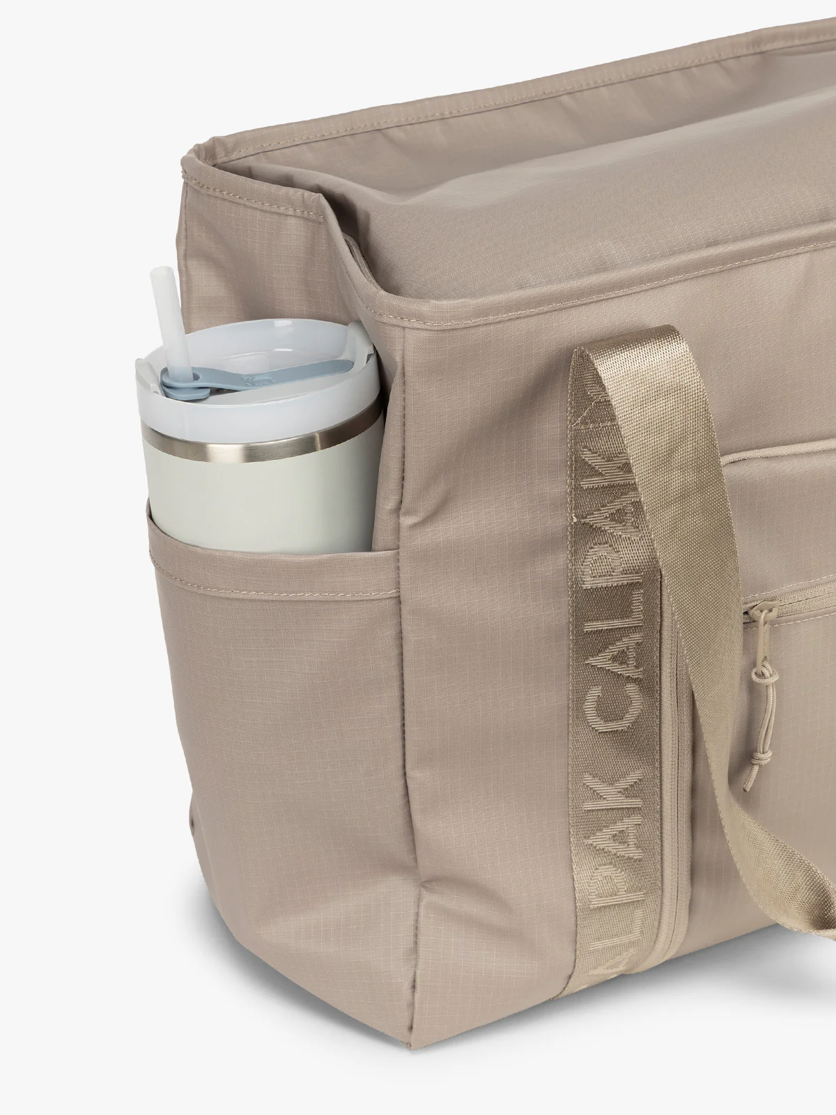 Terra 35L Water Resistant Zip Tote Bag - Image 80