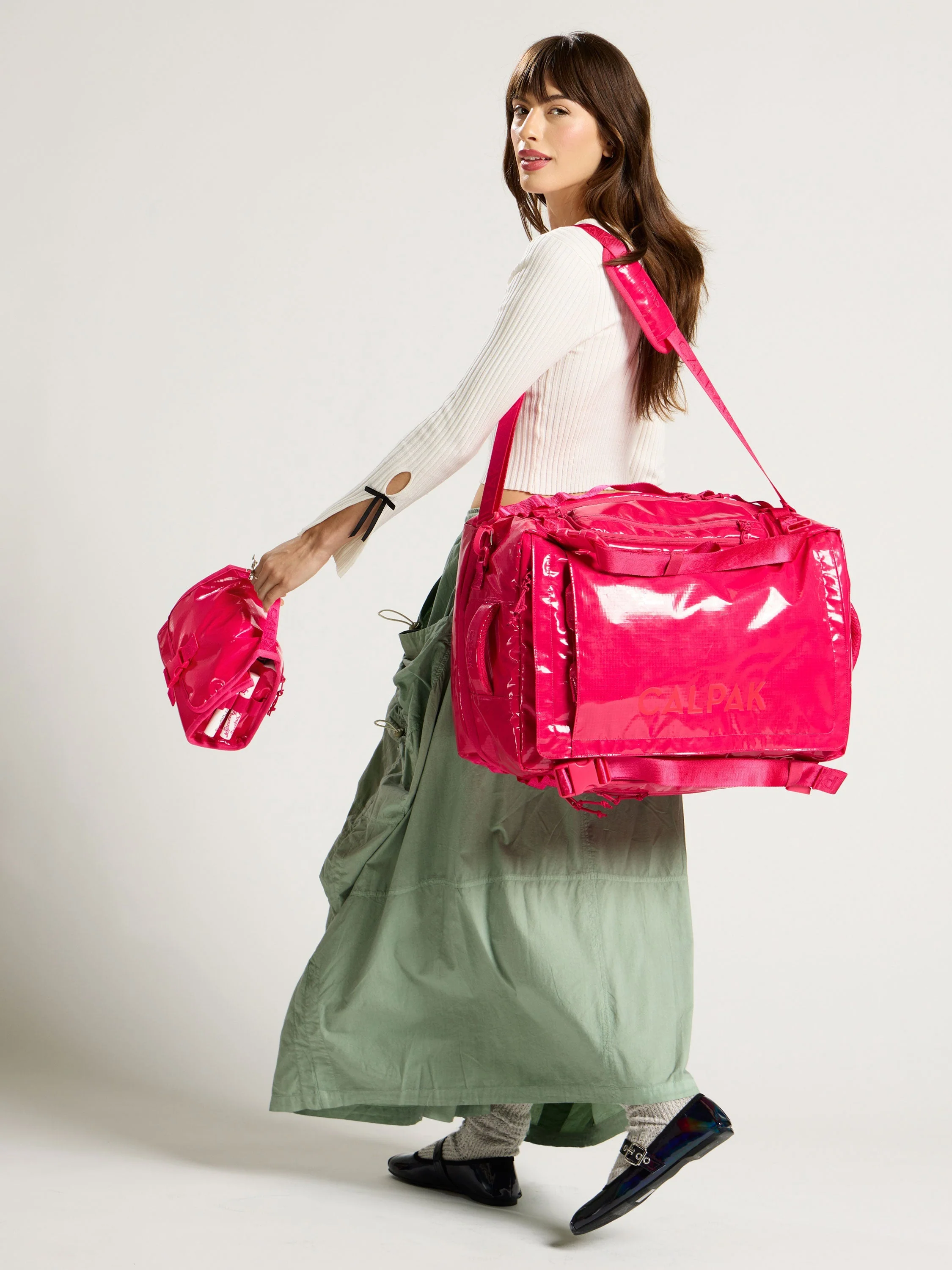 Terra Hanging Toiletry Bag - Image 46