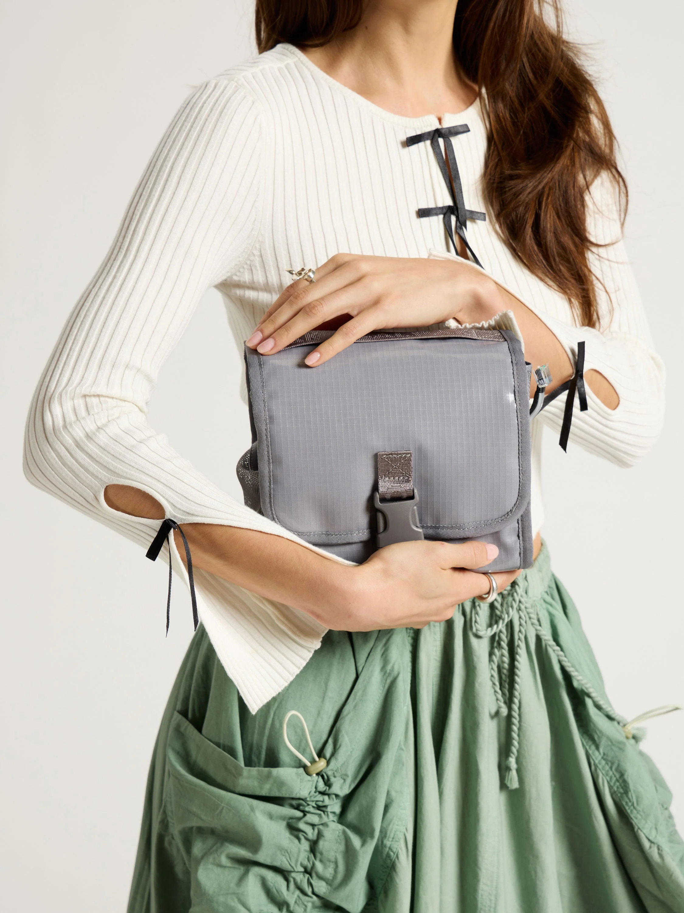 Terra Hanging Toiletry Bag - Image 56