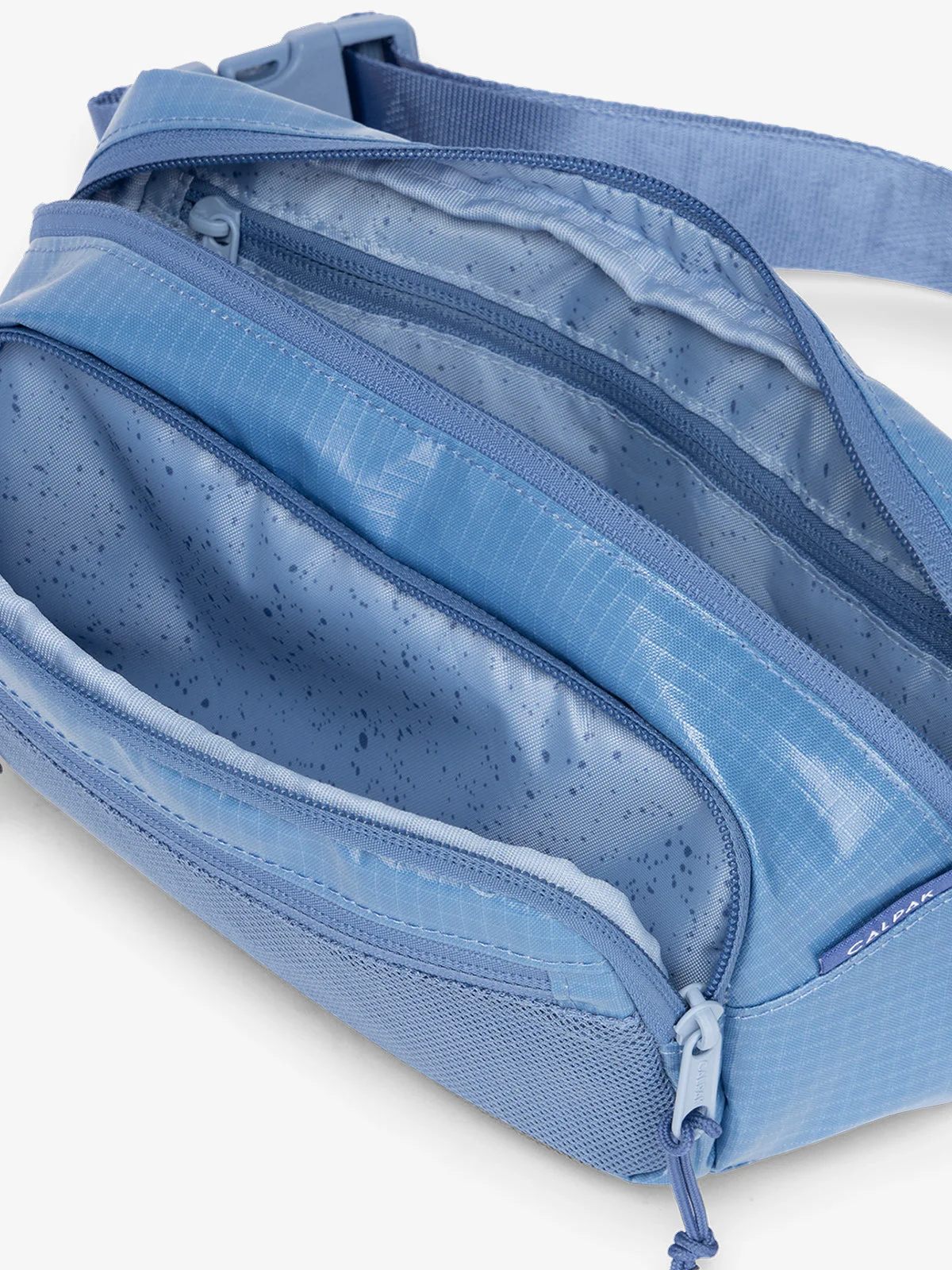 Terra Small Sling Bag - Image 5
