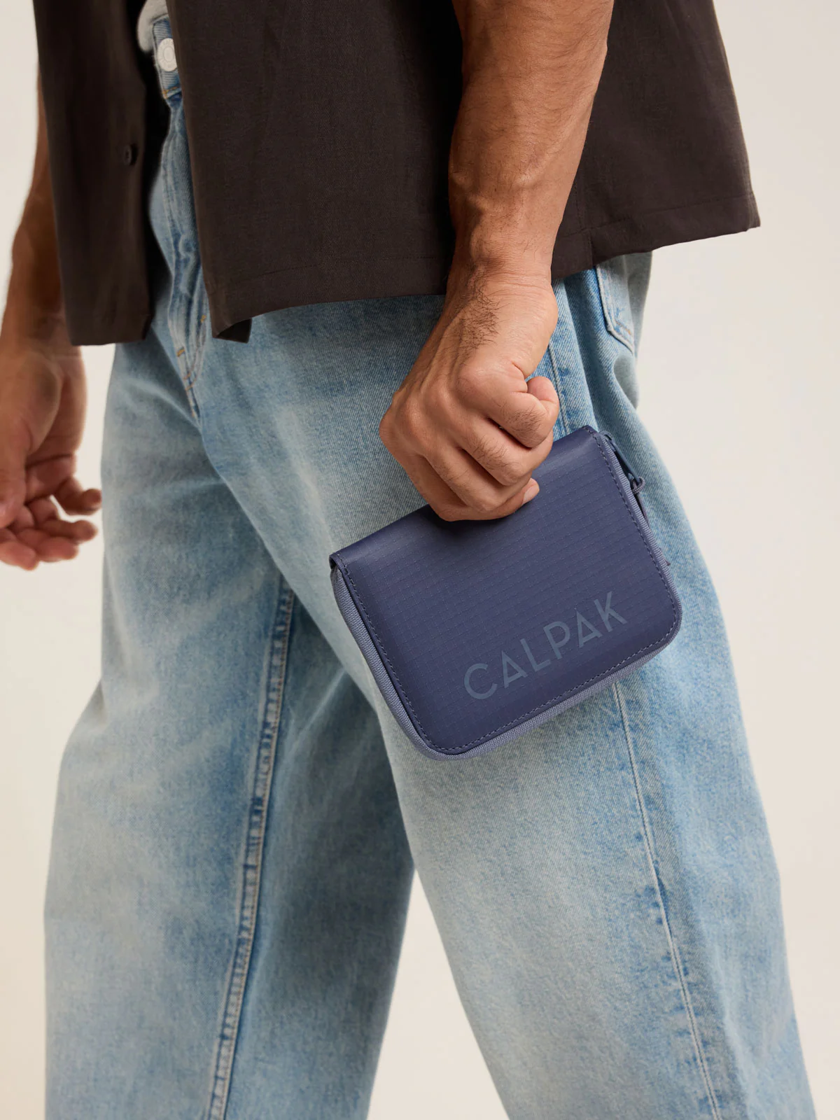 Terra Zip Passport Wallet - Image 49